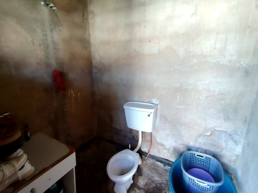 5 Bedroom Property for Sale in Mdantsane Nu 6 Eastern Cape